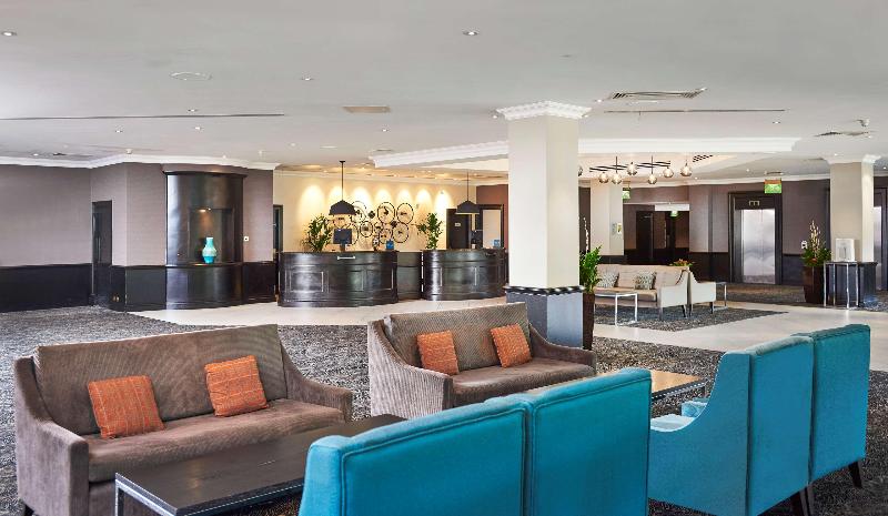 هتل Doubletree By Hilton Coventry