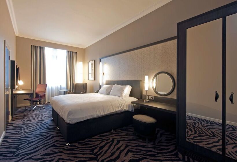 בית מלון כפרי Doubletree By Hilton  Edinburgh City Centre