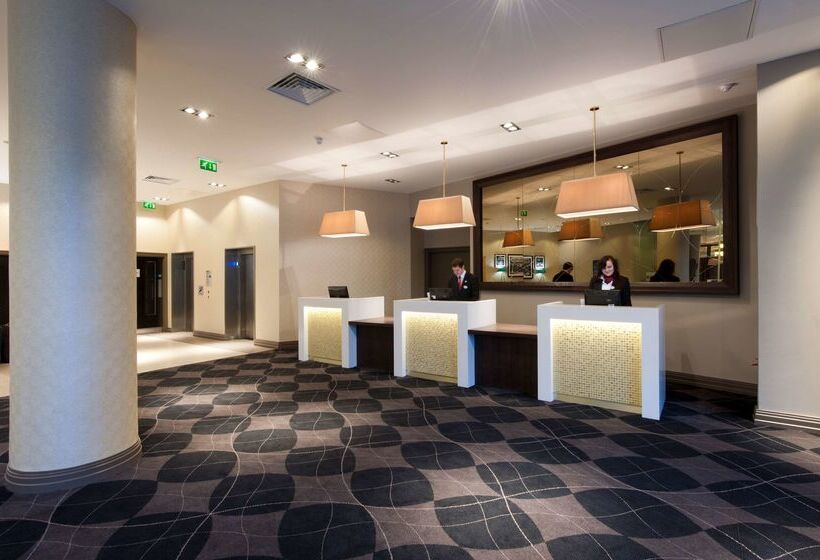 בית מלון כפרי Doubletree By Hilton  Edinburgh City Centre