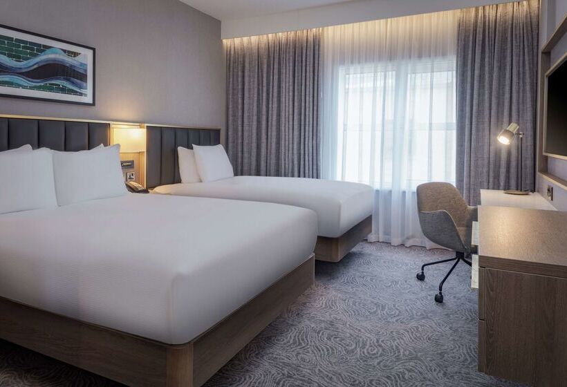 فندق Doubletree By Hilton London Angel Kings Cross