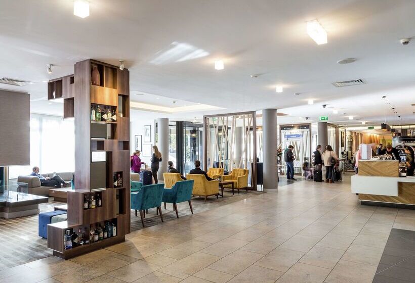 هتل Doubletree By Hilton London Angel Kings Cross