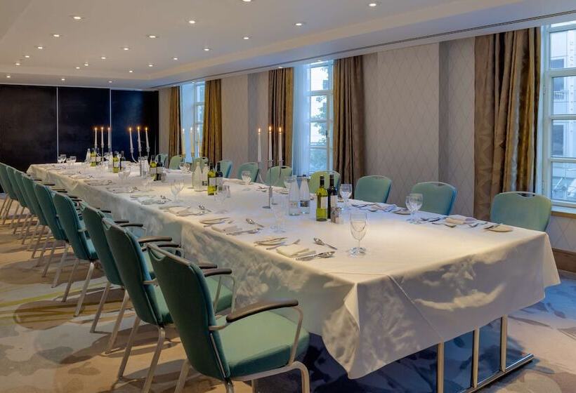 Fotos del hotel Hilton Cardiff:  65 Fotos del hotel Hilton Cardiff:  65