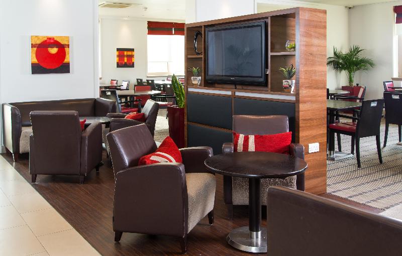 هتل Holiday Inn Express London   Dartford, An Ihg