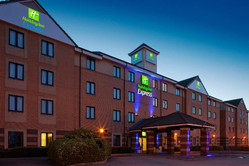 هتل Holiday Inn Express London   Dartford, An Ihg