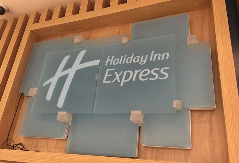 Fotos del hotel Holiday Inn Express London Victoria, An Ihg:  14