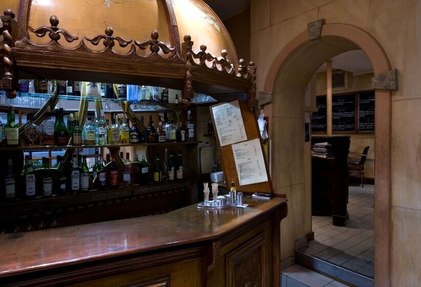 هتل La Gaffe   Bed And Breakfast