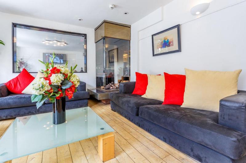 Fotos del hotel La Reserve:  11