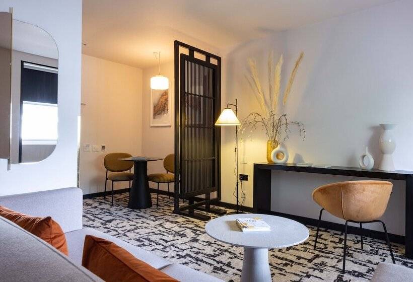 Fotos del hotel La Suite West  Hyde Park:  83