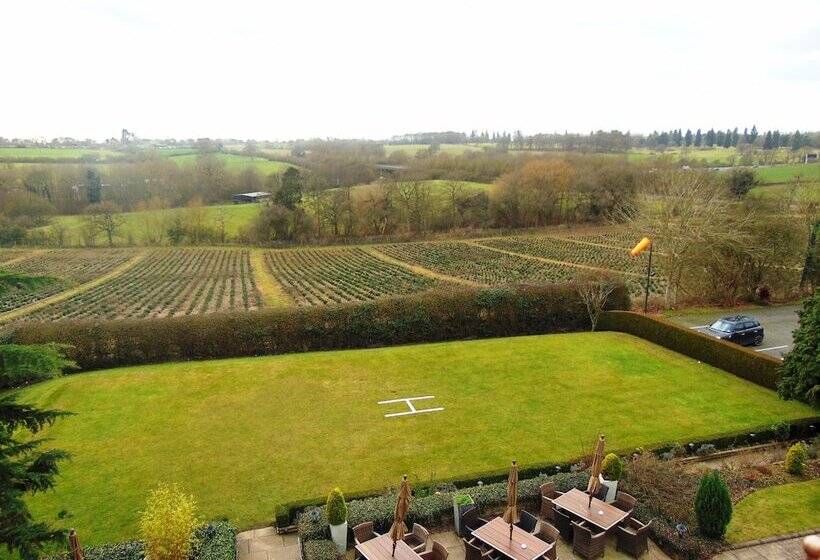 فندق Nuthurst Grange Country House