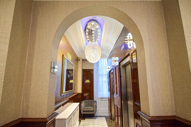 فندق Pembridge Palace