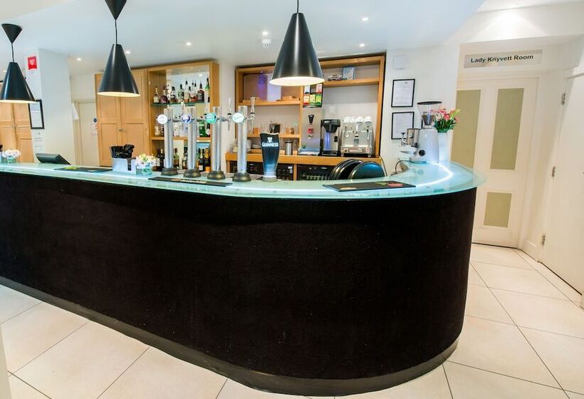 Stanwell Hotel By Mercure