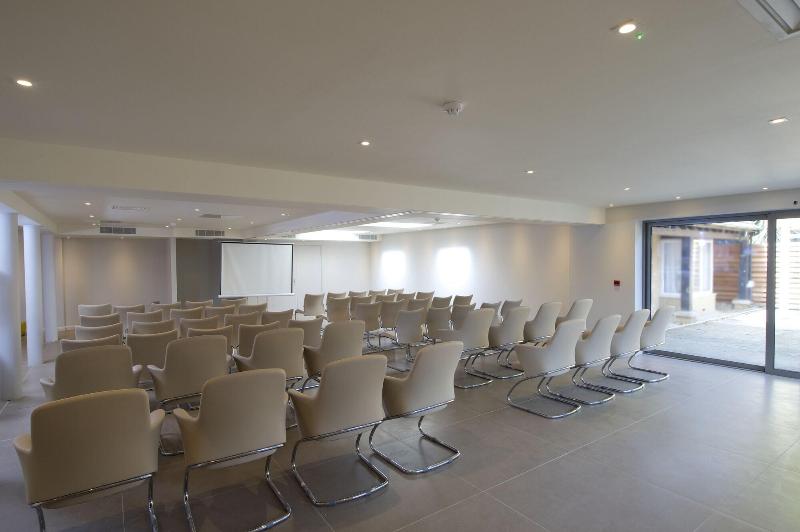 Fotos del hotel The Lodge   Putney:  13