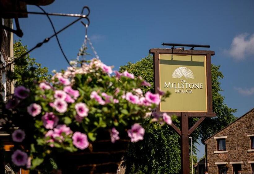 בית מלון כפרי The Millstone, Mellor