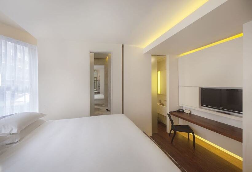 هتل Nottingham Place