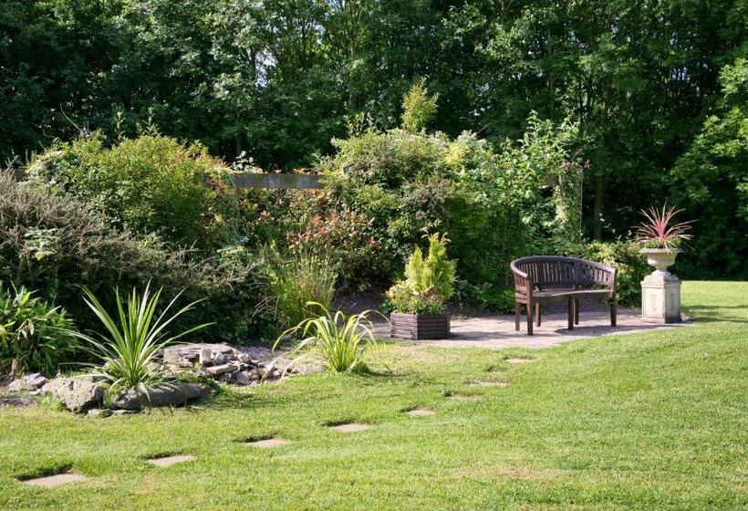 Novotel Manchester West