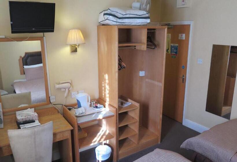 هتل Cardiff Sandringham