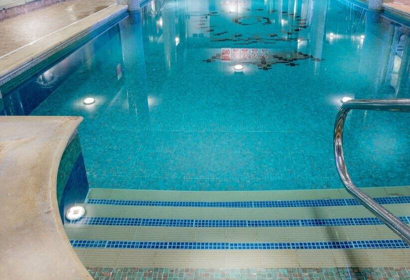 Fotos del hotel Queens:  24