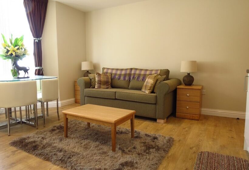 Fotos del hotel Queens:  8