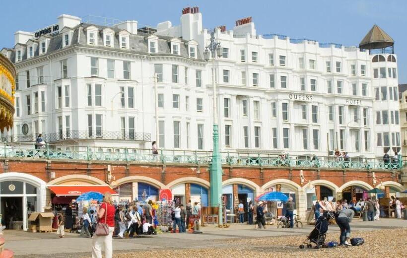 Fotos del hotel Queens:  75