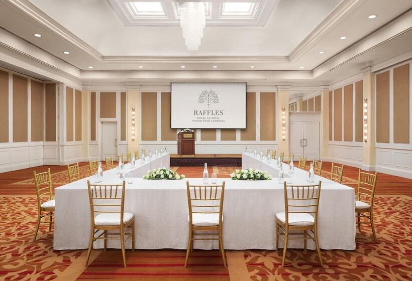 Raffles Hotel Le Royal