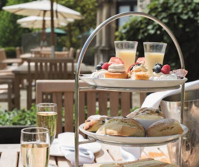 בית מלון כפרי Rhinefield House