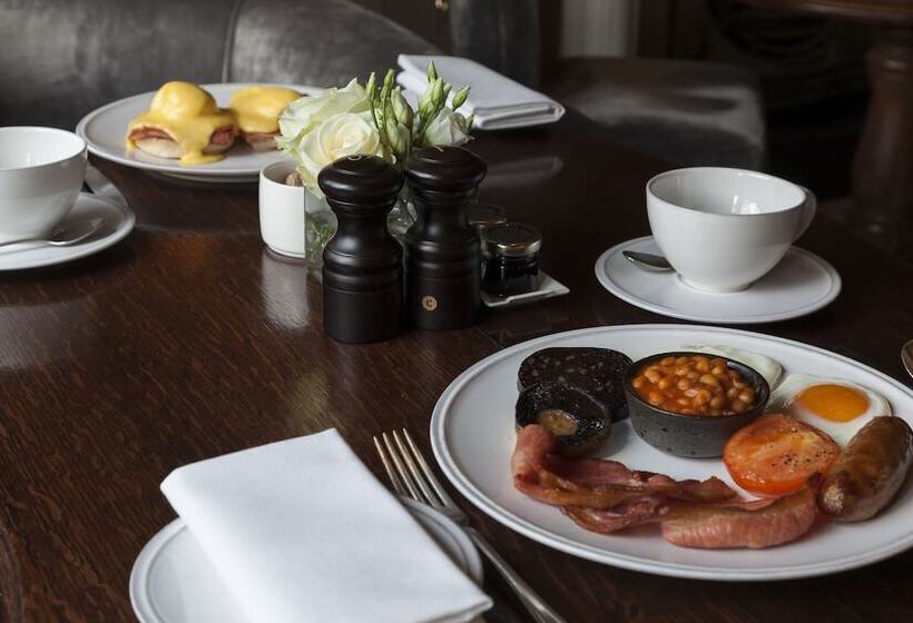 هتل Roseate House London