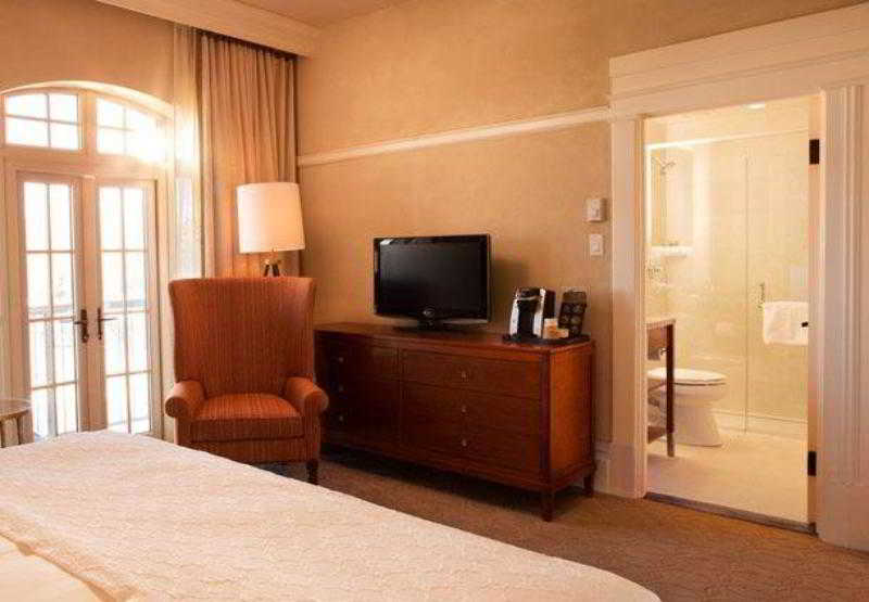 هتل The Algonquin Resort St. Andrews Bythesea, Autograph Collection