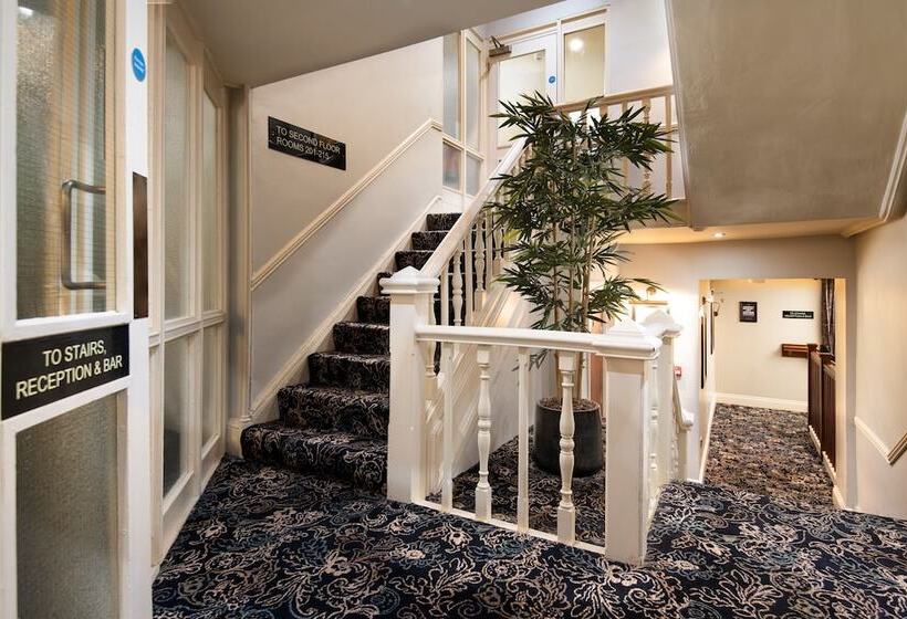 هتل The Ambleside Inn   The Inn Collection Group