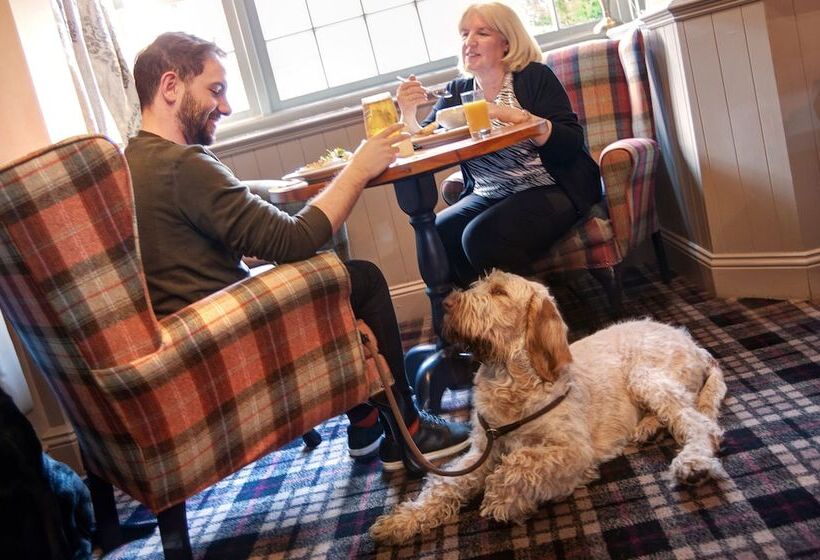 هتل The Ambleside Inn   The Inn Collection Group