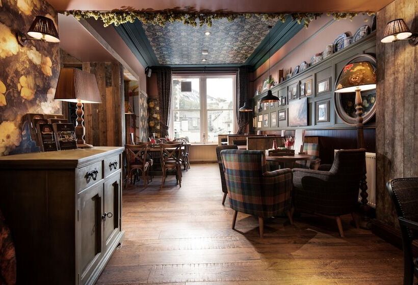 هتل The Ambleside Inn   The Inn Collection Group