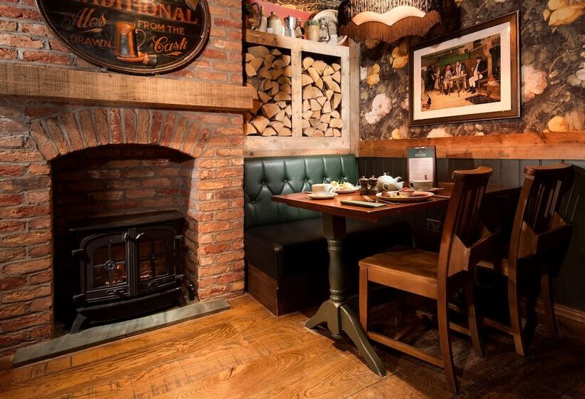 هتل The Ambleside Inn   The Inn Collection Group