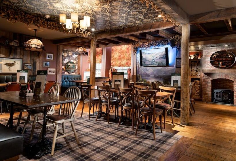 هتل The Ambleside Inn   The Inn Collection Group