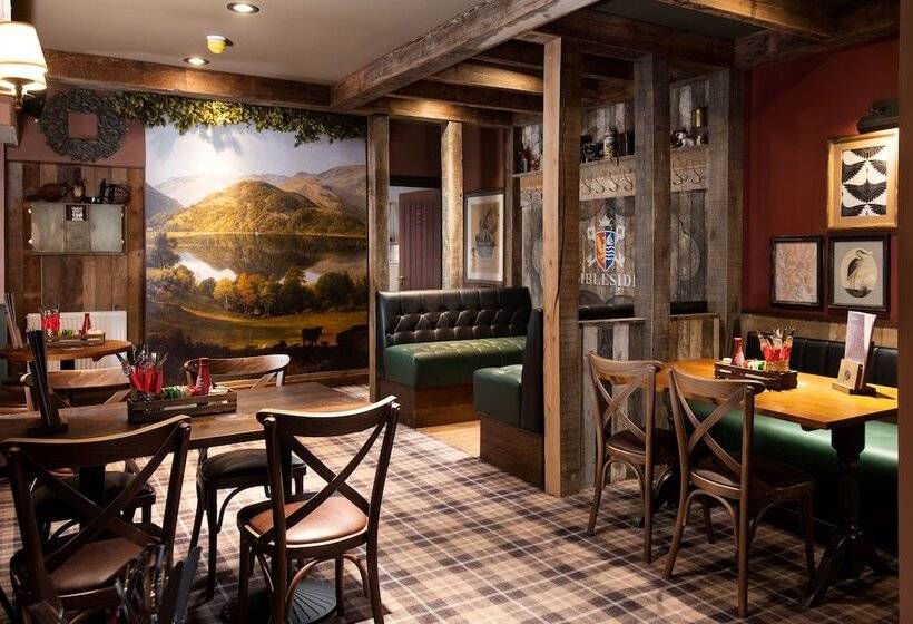 هتل The Ambleside Inn   The Inn Collection Group
