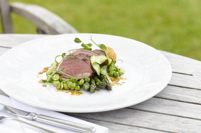 בית מלון כפרי The Royal