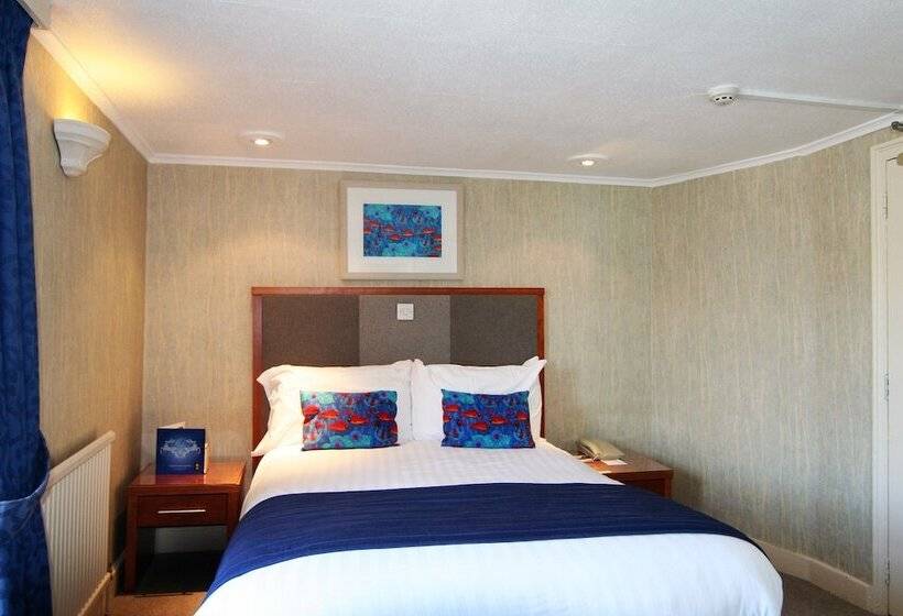 Quayside Hotel