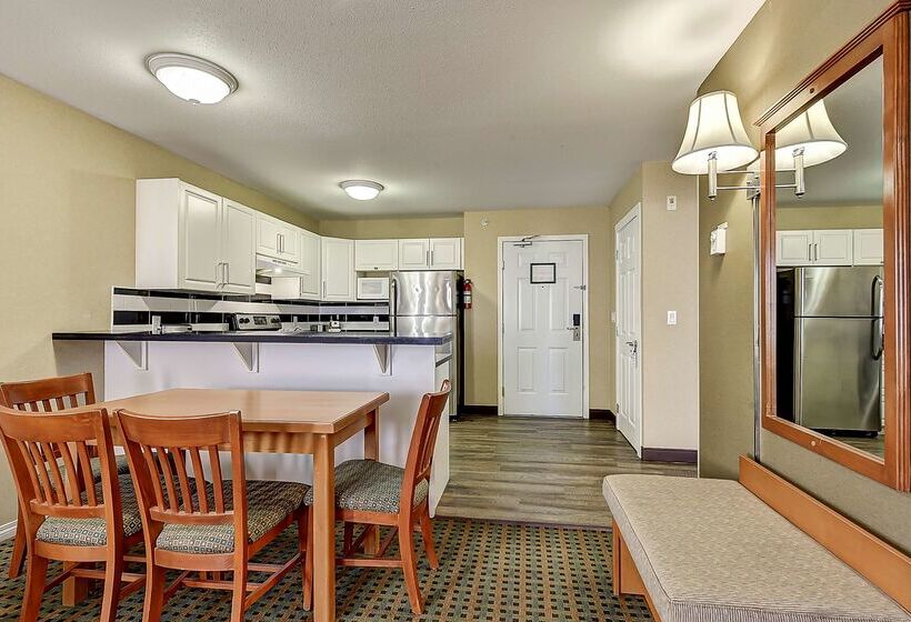 Best Western Plus Osoyoos Hotel And Suites
