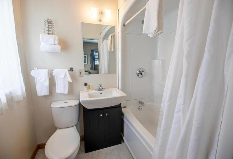 Caswell Resort