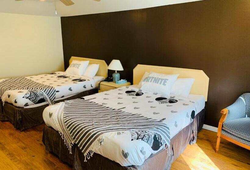 Caswell Resort