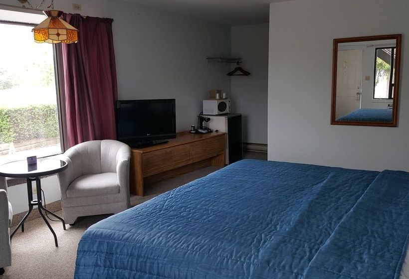 فندق على الطريق Crystal Inn