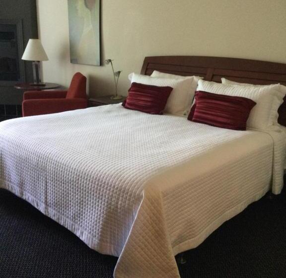 هتل Auberge La Camarine