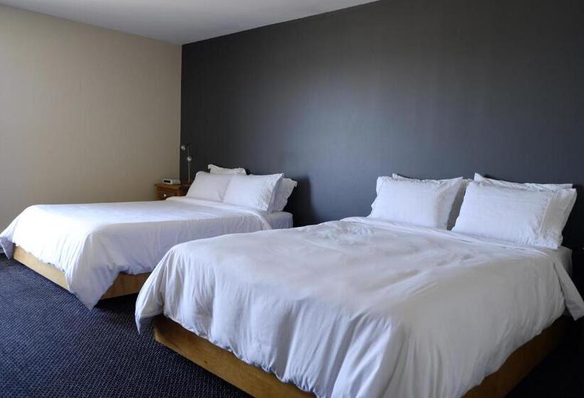 هتل Auberge La Camarine