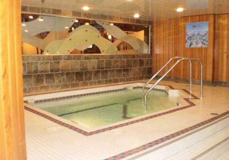 فندق Banff Inn