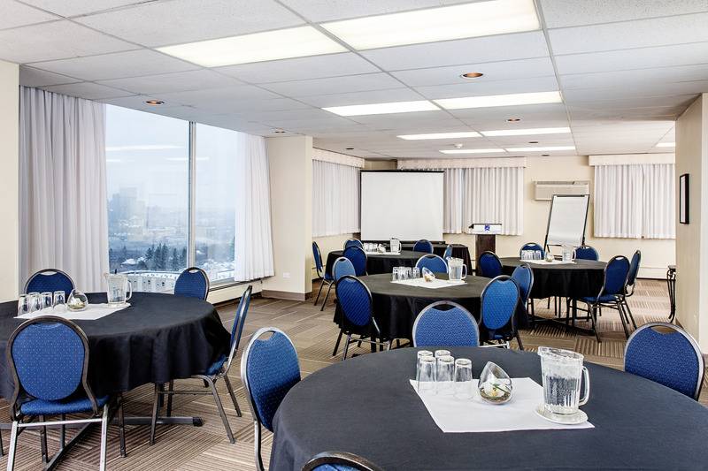هتل Campus Tower Suite
