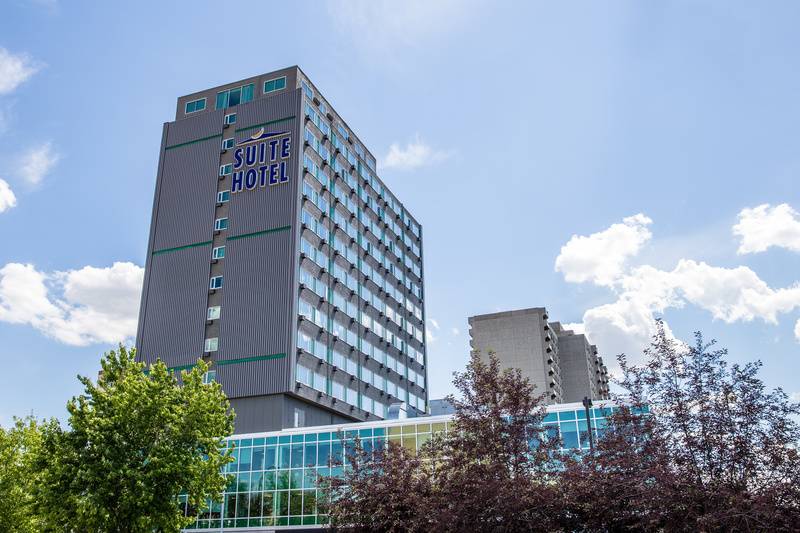هتل Campus Tower Suite