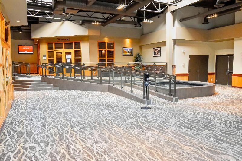 فندق Canad Inns Destination Centre Windsor Park