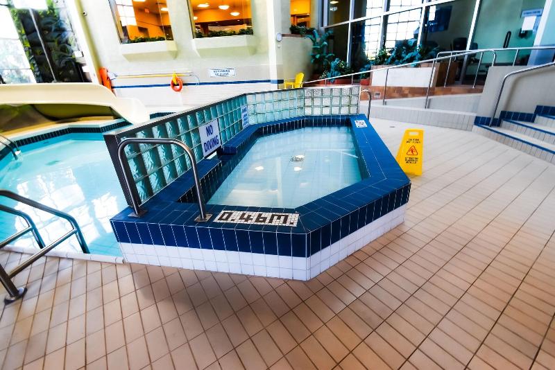 فندق Canad Inns Destination Centre Windsor Park