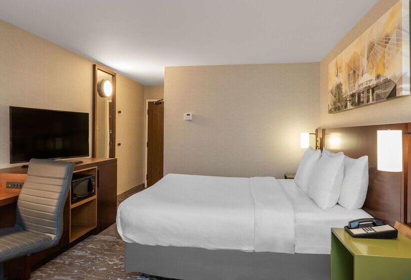 هتل Comfort Inn