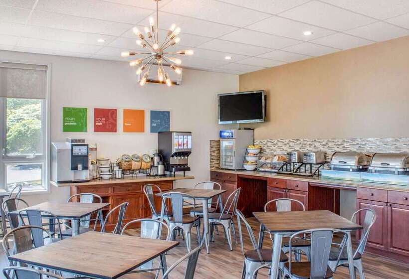 هتل Comfort Inn