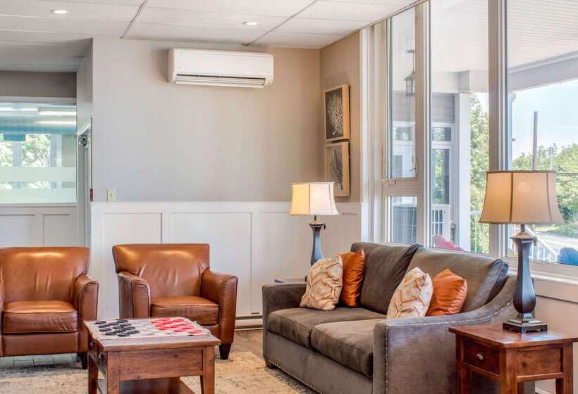هتل Comfort Inn
