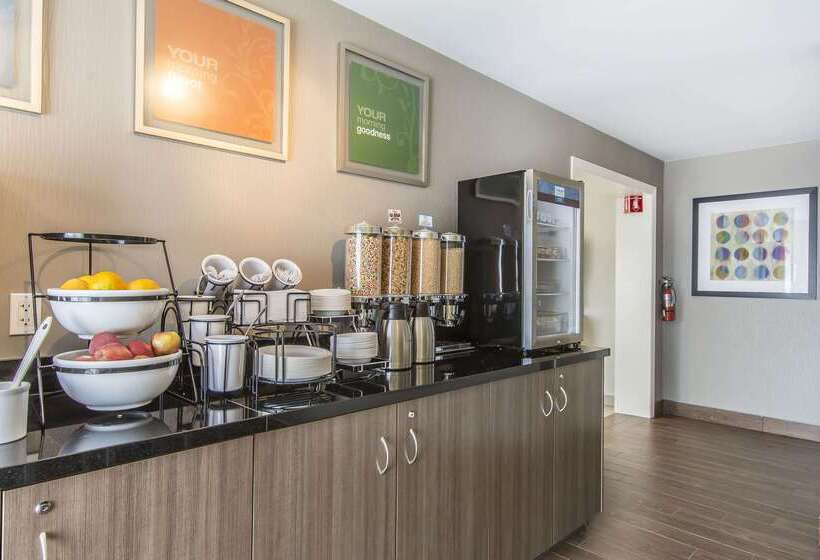 هتل Comfort Inn